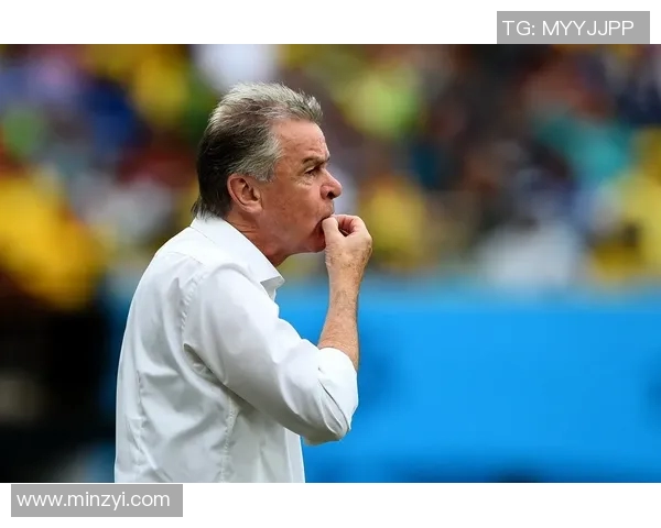 足球明星亨德拉尔的传奇之路与辉煌成就全解析